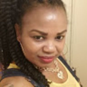 Meet your Posher, Francisca